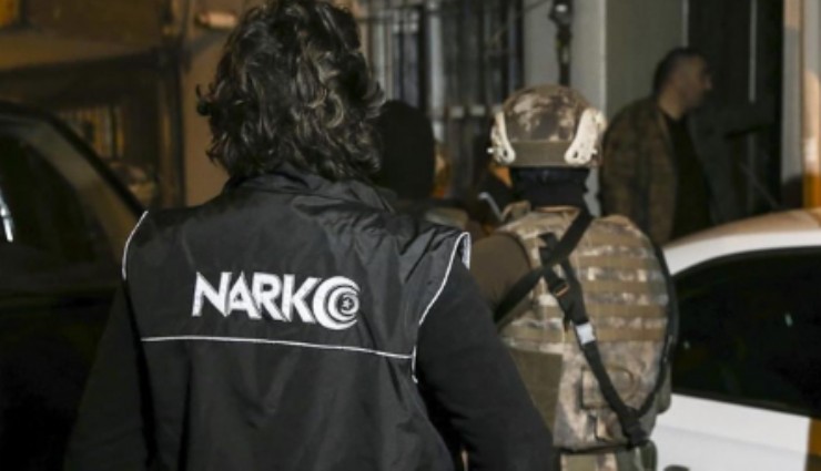 İzmir dahil 21 ilde Narkokapan operasyonu: 318 ayrı adrese yapılan operasyonda 304 torbacı yakalandı
