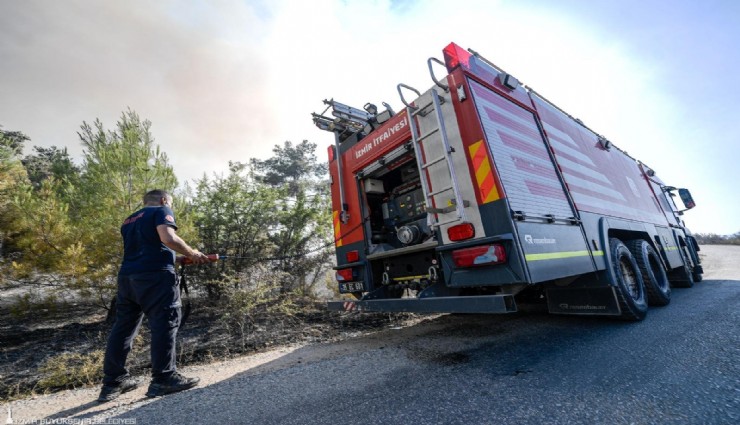 İzmir İtfaiyesi yangın riskine karşı herkesi dikkatli olmaya çağırdı