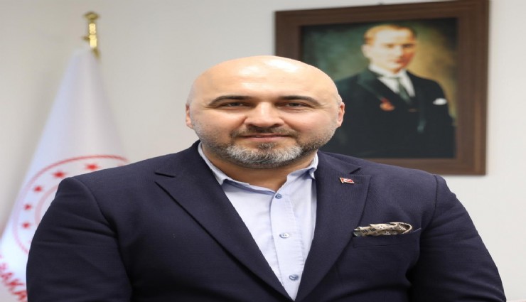İzmir Sağlık Müdürlüğü için Prof. Öncel'in ismi öne çıktı: Bilimsel komisyondaki çalışmalarıyla Türkiye gündemine gelmişti