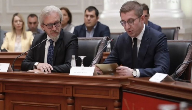 Kuzey Makedonya'da bekarlardan vergi alınacak