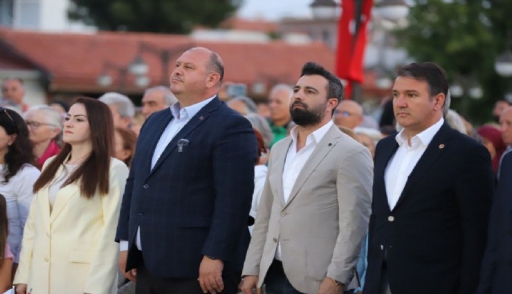 Menderes Belediye Başkan Yardımcısı Rüzgar Sönmez’in yazışmaları yalanlandı