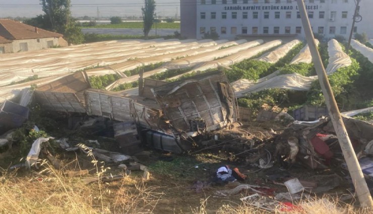 Yoldan çıkan tır üzüm bağına girdi: 1 ölü