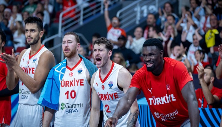 A Milli Erkek Basketbol Takımı'ndan 41 sayılık fark