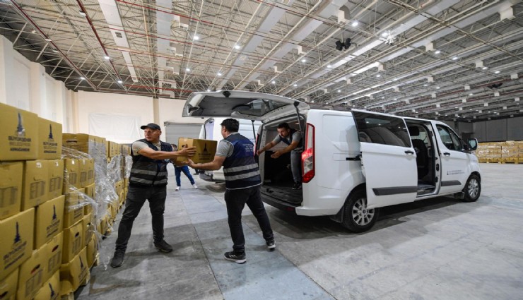 Büyükşehir’den 50 bin haneye gıda destek paketi