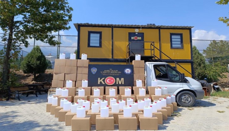 Denizlilileri zehirleyeceklerdi: 2 bin litre kaçak alkol yakalandı