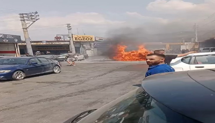 Elektrikli araba kendi kendine alev aldı