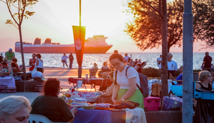 Gece Kermesi, Karantina Meydanı’na renk kattı