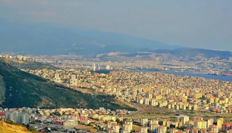 İzmir'de Çiğli Balatçık'ta Taşınmaz Özelleştirildi: Hisse 8,95 Milyon TL'ye Metropol Un'a Satıldı