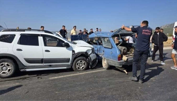 Milas'ta iki ayrı kazada 4 kişi yaralandı, 1 kişi hayatını kaybetti