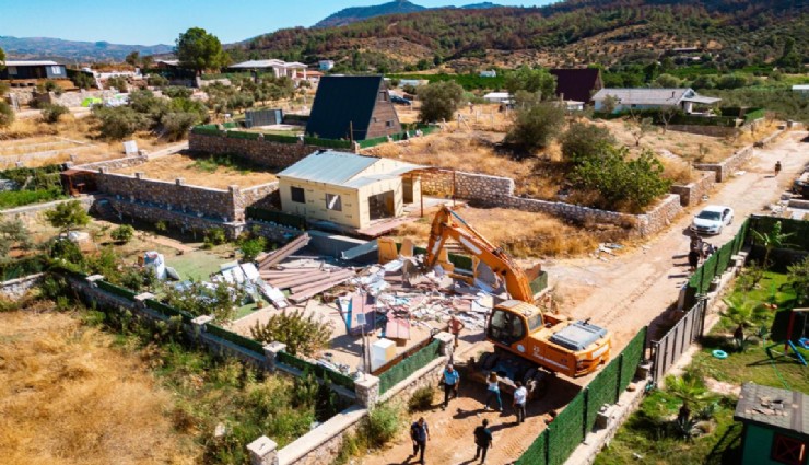 Seferihisar’da hobi bahçelerine karşı kararlı mücadele