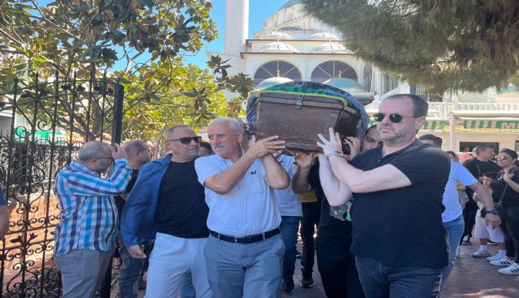 Asansörden düşen koltuğun altında kalan küçük kız son yolculuğuna uğurlandı