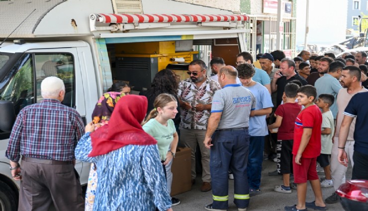 Bornova Belediyesi, şehit ailelerinin anma programlarına destek veriyor