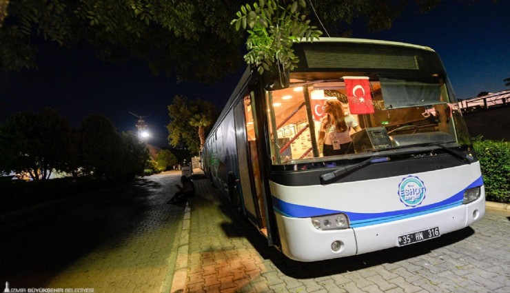 ESHOT’un gezici sergisiyle İzmir’de nostaljik seyahat