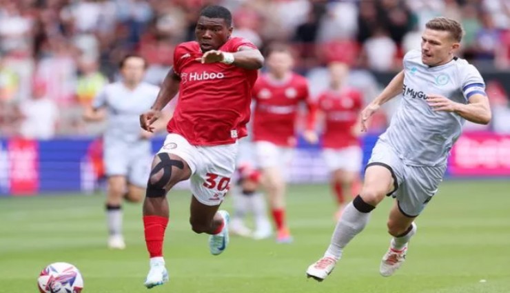 Göztepe, Sinclair Armstrong için Bristol City ile masada