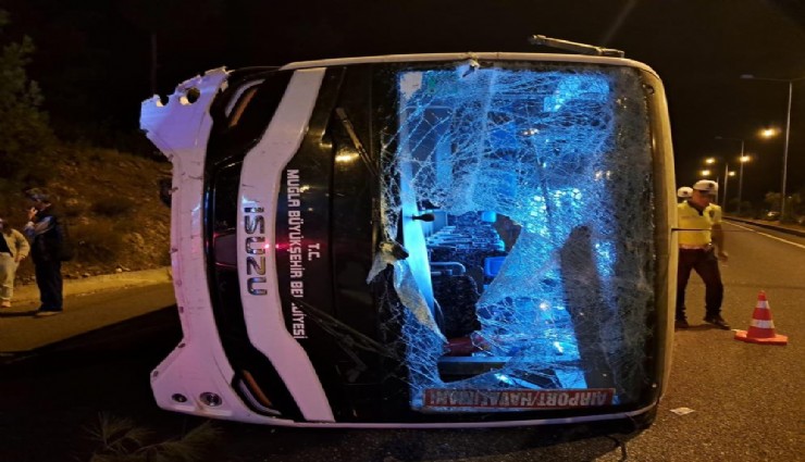 Havalimanı otobüsü devrildi: 5 yaralı