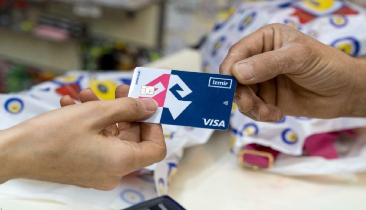 İzmir Büyükşehir Belediyesi'nden kırtasiye desteği: İzmir Şehir Kartı'na yatırılacak