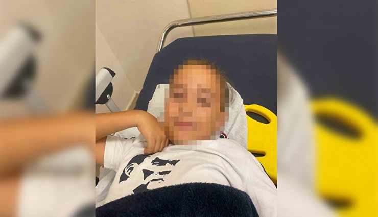 İzmir’de okulda korkutan olay: Bayrak direği devrildi, 9 yaşındaki çocuk yaralı