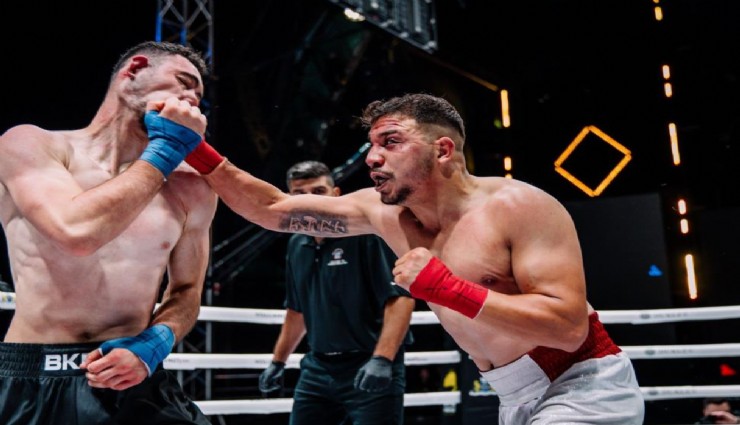 İzmirli Şampiyon Emircan Gülşen BKFC'de teknik nakavtla kazandı: Conor McGregor ilk tebrik eden isim oldu