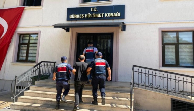 Psikolojik sorunları olan şahıs ateş açtı: Balkonda oturan adam hayatını kaybetti