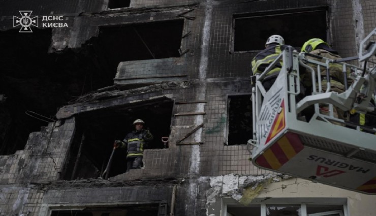 Rusya'dan Ukrayna'ya 600 İHA ve füze ile saldırı: 4 can kaybı, 70 yaralı