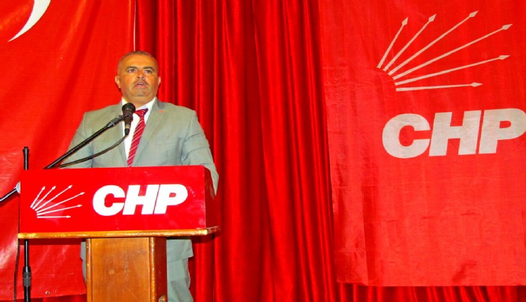 Seyit Dolunay Onur, CHP Çeşme İlçe Başkanı seçildi