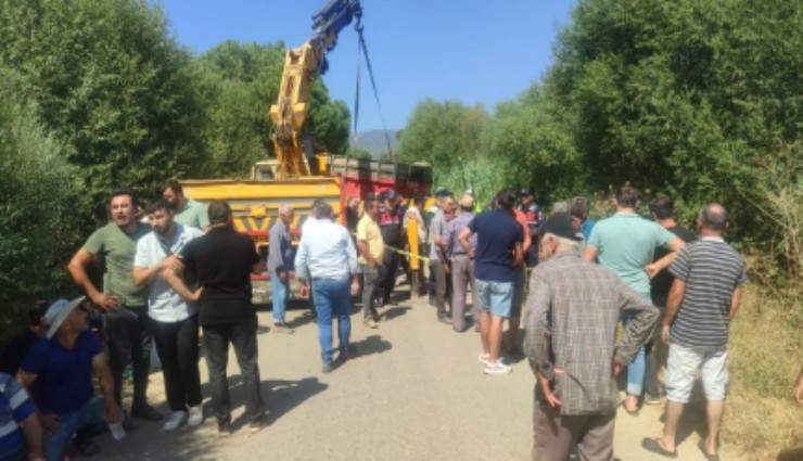 Traktör kazası can aldı: 33 yaşındaki sürücü olay yerinde hayatını kaybetti