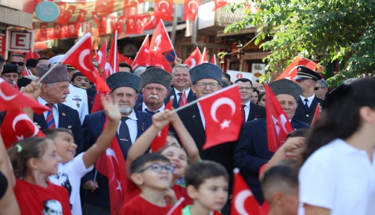 Urla’nın kurtuluşunun 103. yılı buruk bir coşkuyla kutlandı