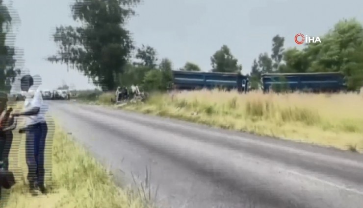 Güney Afrika'da okul servisi kamyonla çarpıştı: 14 öğrenci hayatını kaybetti