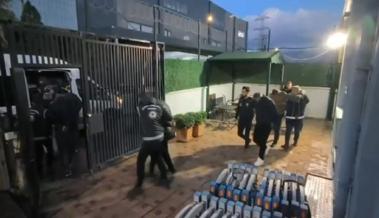 İzmir’de 'insan ticareti' operasyonu: 4 tutuklama