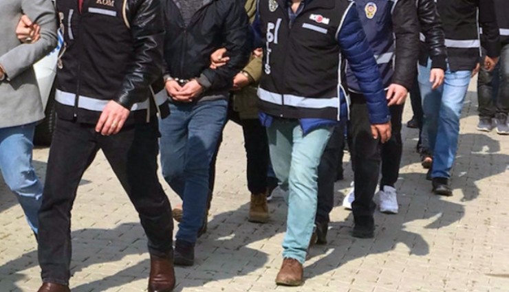 İzmir'de uyuşturucu operasyonu: 1 ton 625 kilo uyuşturucu hap ham maddesi ele geçirildi