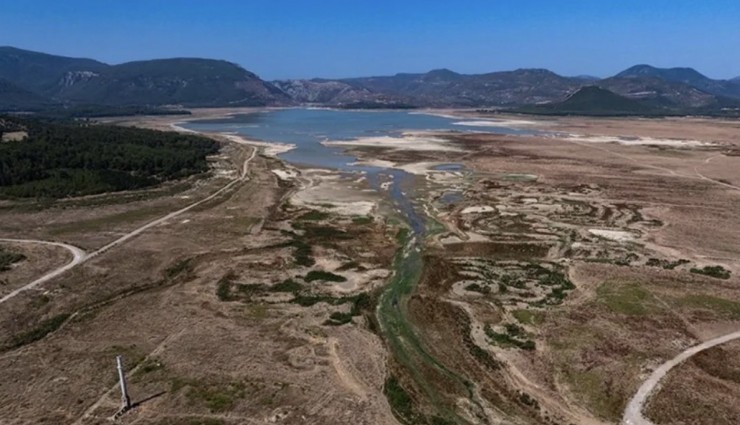 İzmir’de yağışlar etkisini gösterdi: Tahtalı Barajı’nda su seviyesi yükseldi