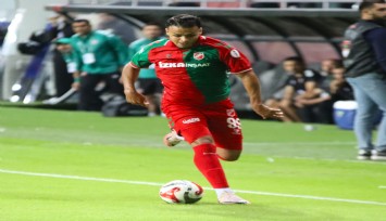 Karşıyaka'da Mehmet Güneş'le yollar ayrıldı