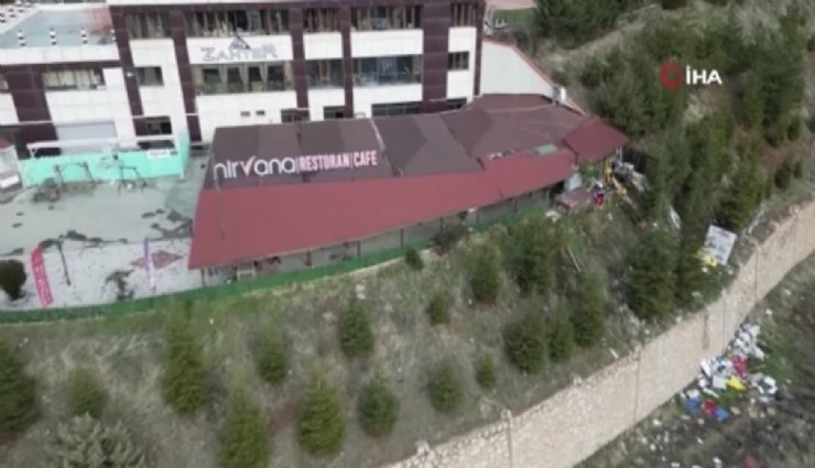 Oğluna da ismini verdiği babasını, baltayla öldürdü