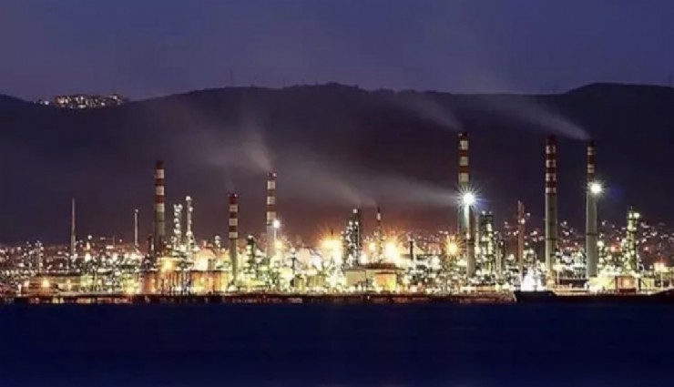 Tüpraş İzmit rafinerisinde patlama meydana geldi