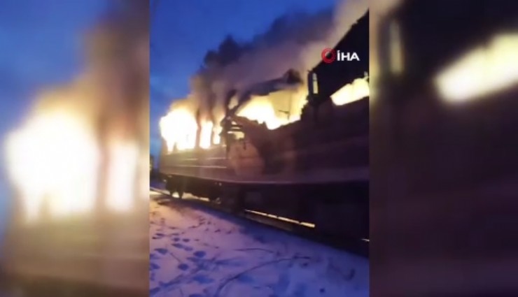 Zelenskiy, Rusya’nın bir yolcu trenine İHA saldırısı gerçekleştirdiğini açıkladı: En az 4 ölü