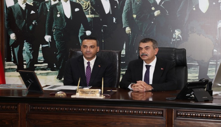 Çiğli Belediyesi’nden öğrencilere kırtasiye desteği: Başvurular başladı