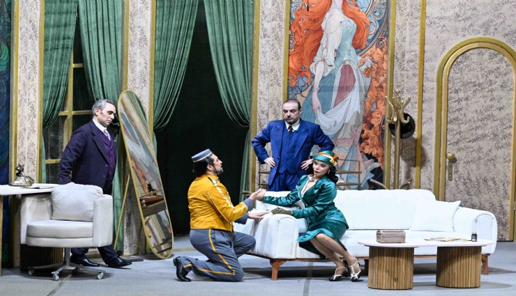 İzmir'de opera sahnesinde kahkaha zamanı: Bir Tenor Aranıyor