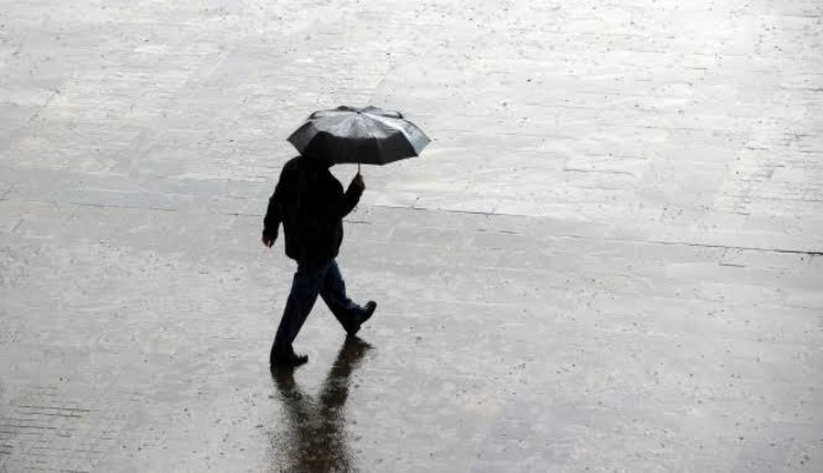 İzmir'de sağanak yağış uyarısı: 5 günlük hava durumu