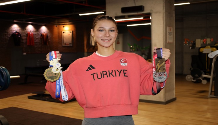 İzmirli milli tekvandocu Hatice Pınar Yiğitalp’ten altın madalya serisi