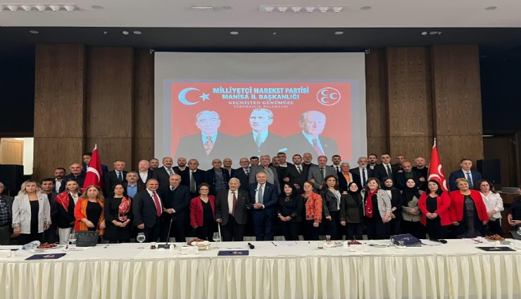 MHP Manisa bir ilki gerçekleştirerek dünün ve bugünün kadrolarını buluşturdu