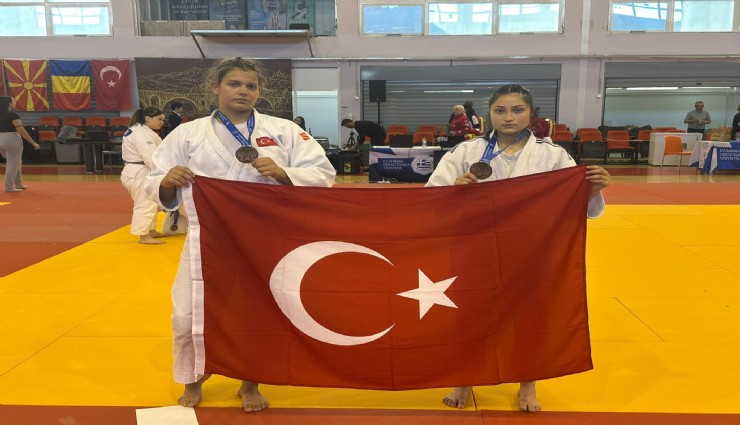 Salihli'ye Balkan gururu: Göksu ve Hira'dan bronz madalya
