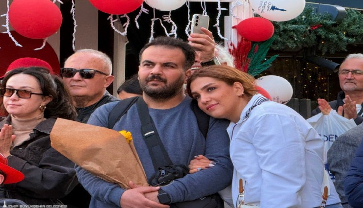 Aşkın melodileri Alsancak'ta yükseldi