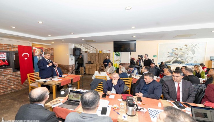 Başkan Tugay Urla’da muhtarlarla buluştu: İzmir için durmadan çalışacağız