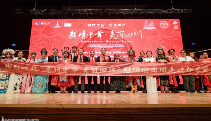 Çin Yeni Yılı İzmir’de kutlandı