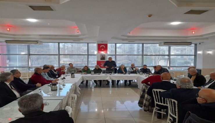 Eski CHP İlçe Başkanları İzmir’de yeniden bir araya geldi