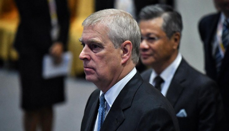 İngiltere Kralı Charles'ın kardeşi Prens Andrew gözaltına alındı