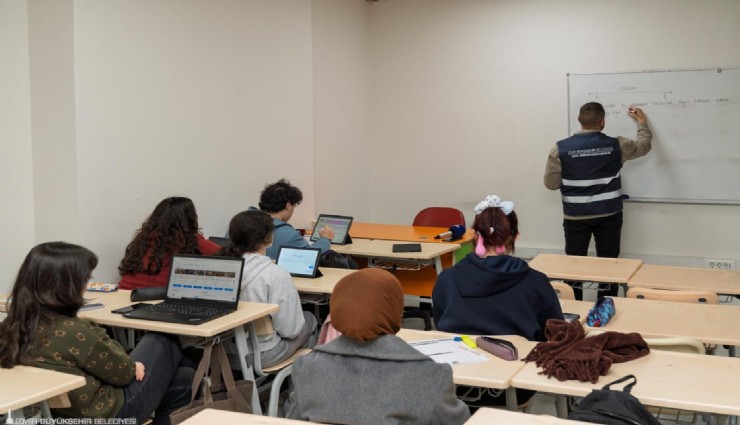 İzmir Büyükşehir’den öğrencilere yapay zeka destekli matematik eğitimi