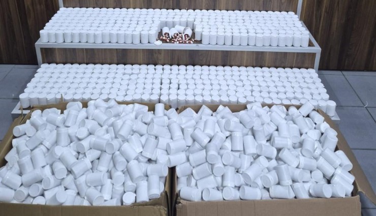 İzmir'de zehir tacirlerine operasyon: 7 gözaltı