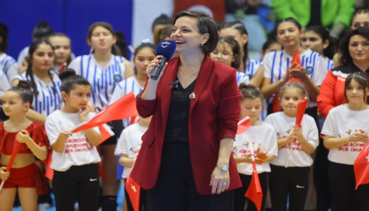 Karabağlar ’da sömestr spor şenliği bayram havasında geçti