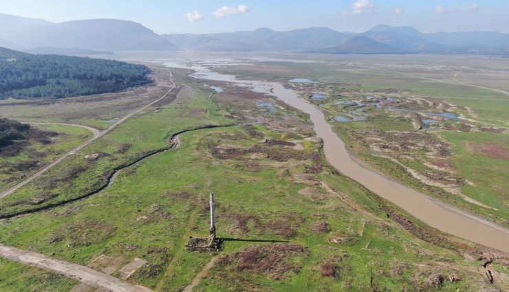 Kuraklığın eşiğindeki Tahtalı'ya yağış can suyu oldu